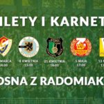 Hala w zimowej scenerii.