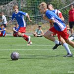 Wakacyjne zajęcia siatkarskie dla dziewcząt.