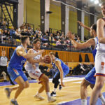 Broń Radom wygrała z Wisłą II Płock.